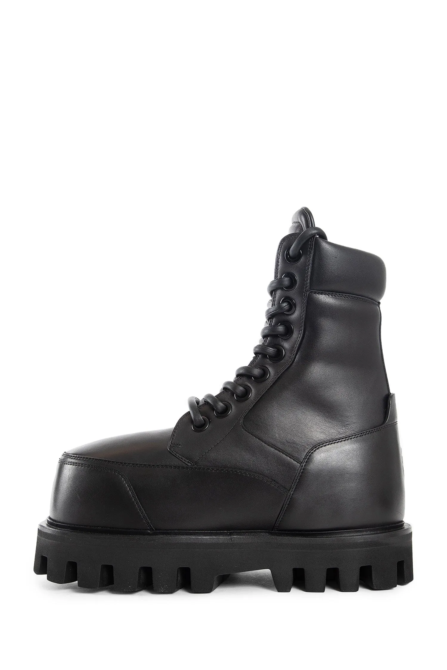 alexander mcqueen parachute ankle boot in black