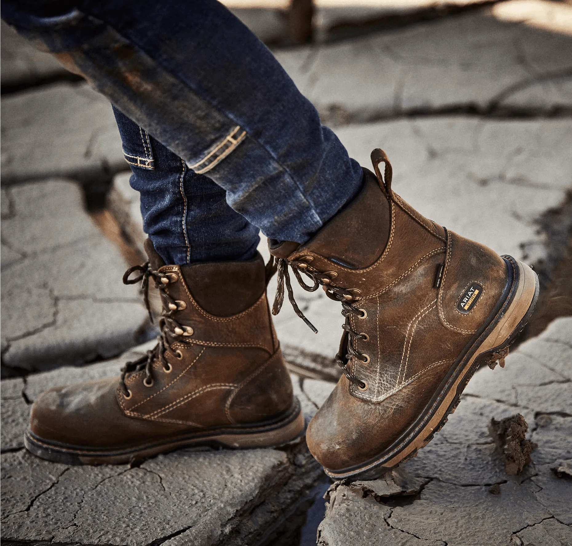 Ariat Women's Riveter 8 CSA Glacier Grip Waterproof 400g Composite Toe Work Boot 10036707