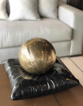 Basketball Break Bronze sculpture By Ignacio Gana