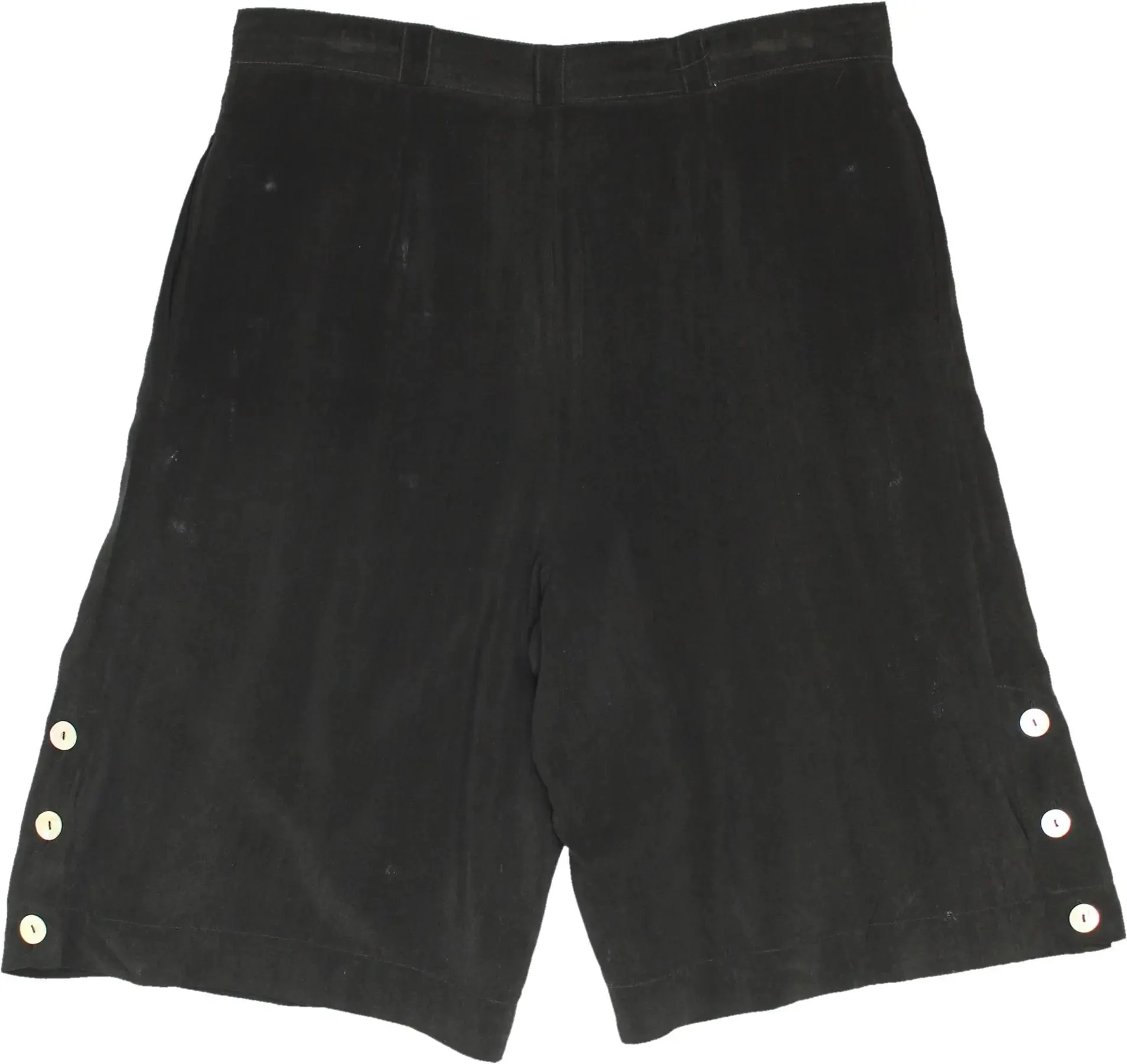 Black Shorts | ThriftTale