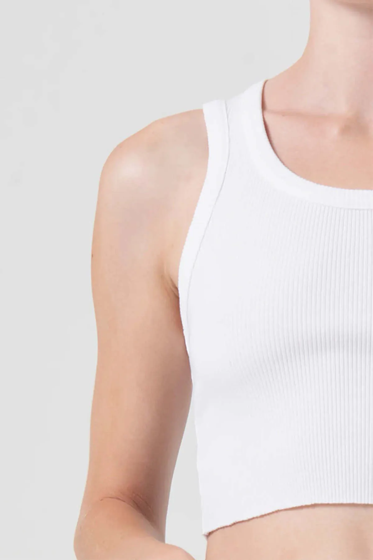 CROPPED POPPY TANK - White