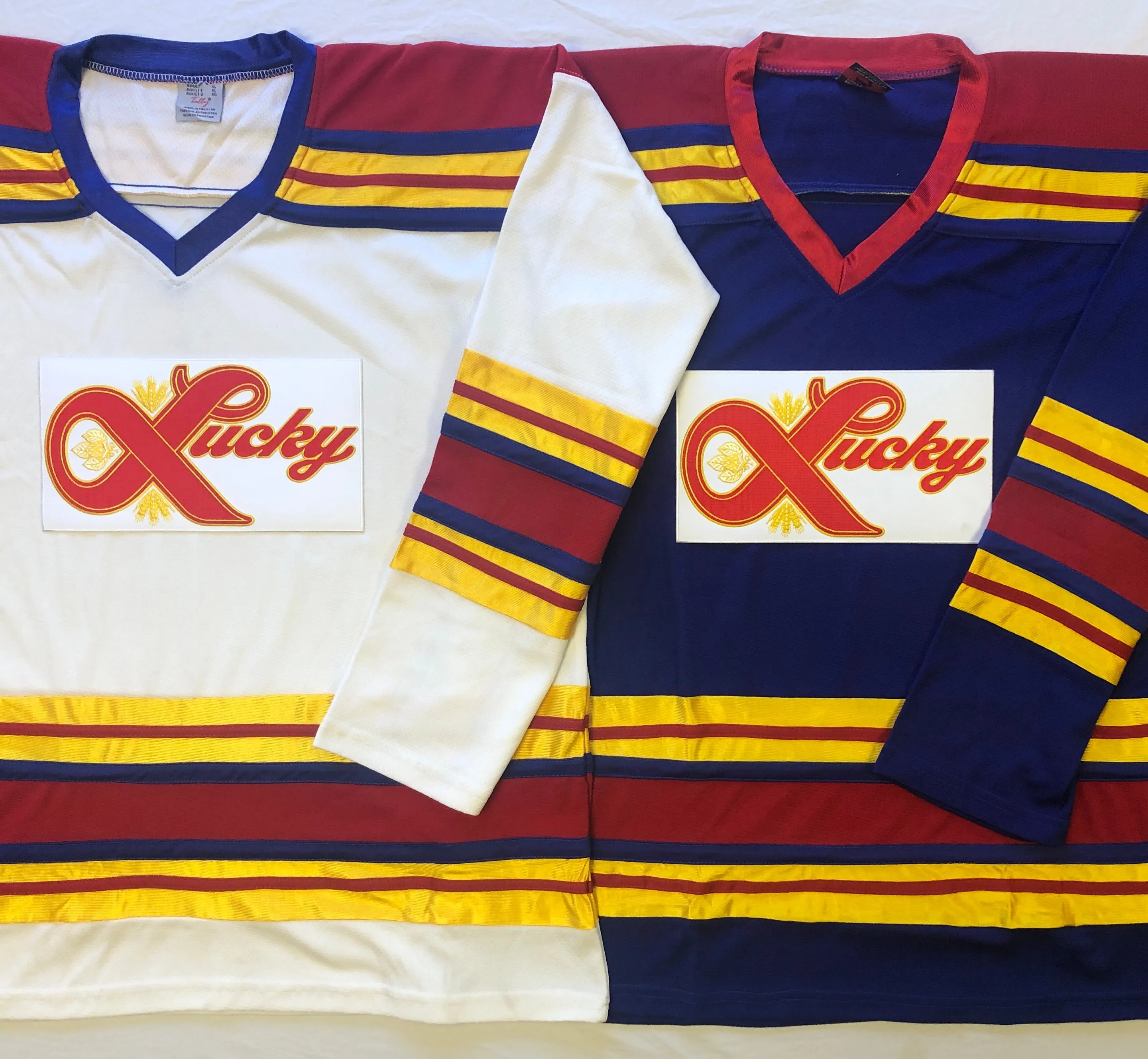 Custom Hockey Jerseys with a Lucky Embroidered Twill Logo