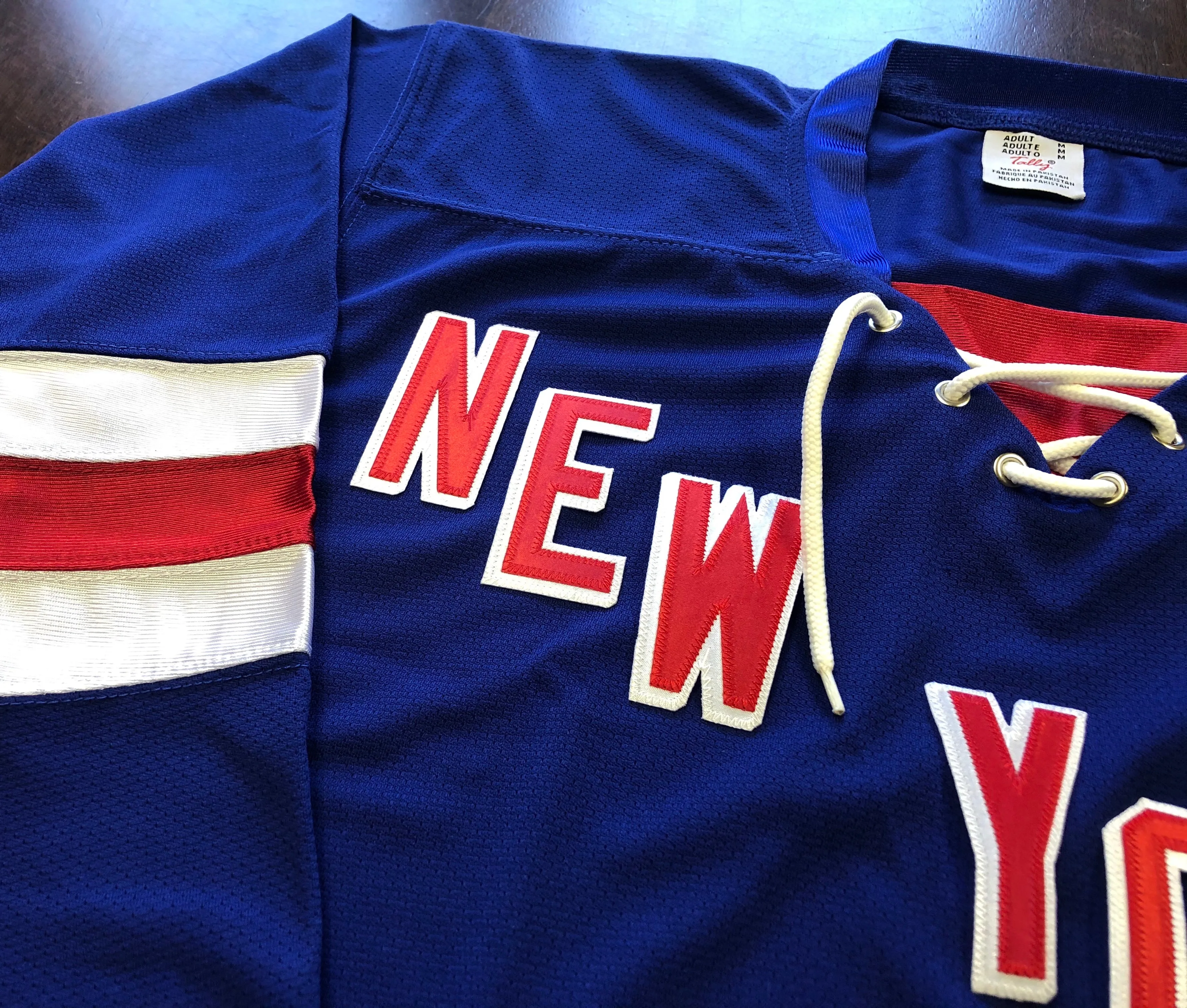 Custom Hockey Jerseys with New York in Twill