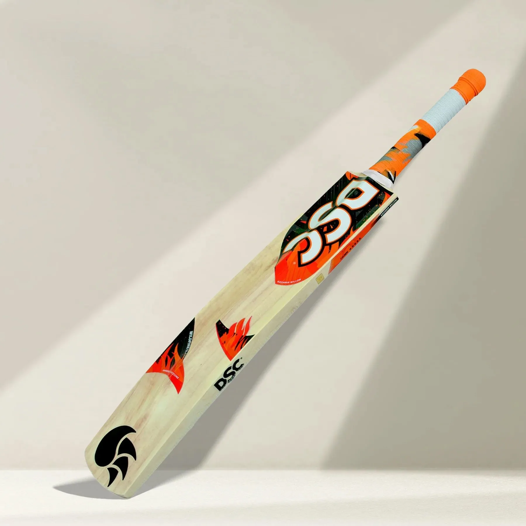 DSC Wildfire Blaze Tennis Cricket Bat -SH