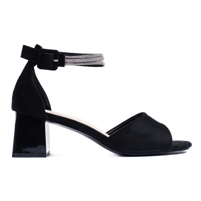 Goodin Stylish women's black sandals