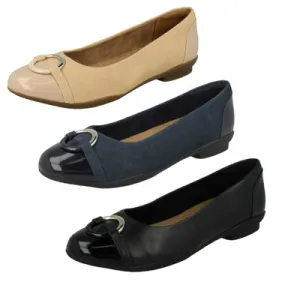 Ladies Clarks Ballerina Flat With Ring Detail Neenah Vine