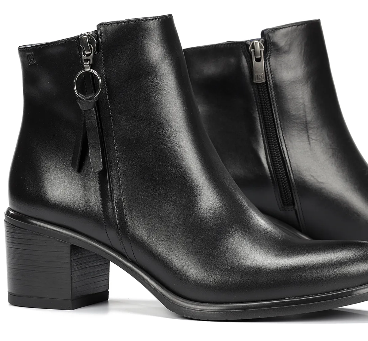 LEXI D8606 Black Ankle Boot