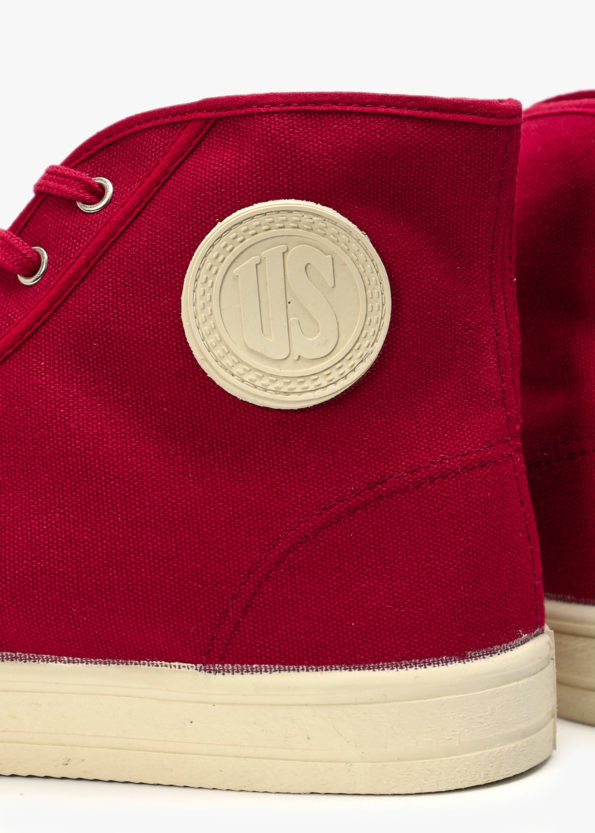 Men’s Military Red High-Top Trainers