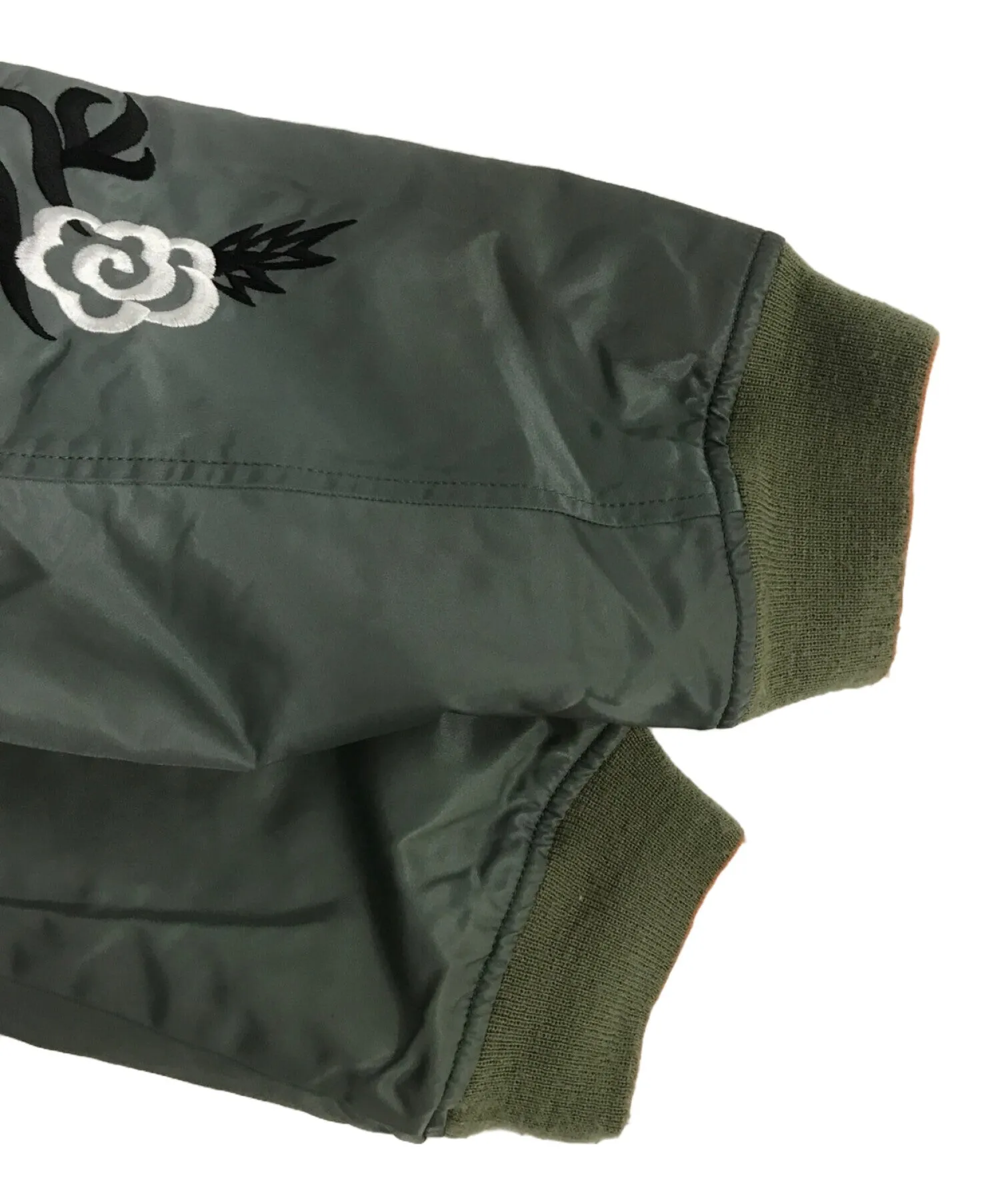 [Pre-owned] A BATHING APE Reversible MA-1 jacket with sleeve embroidery