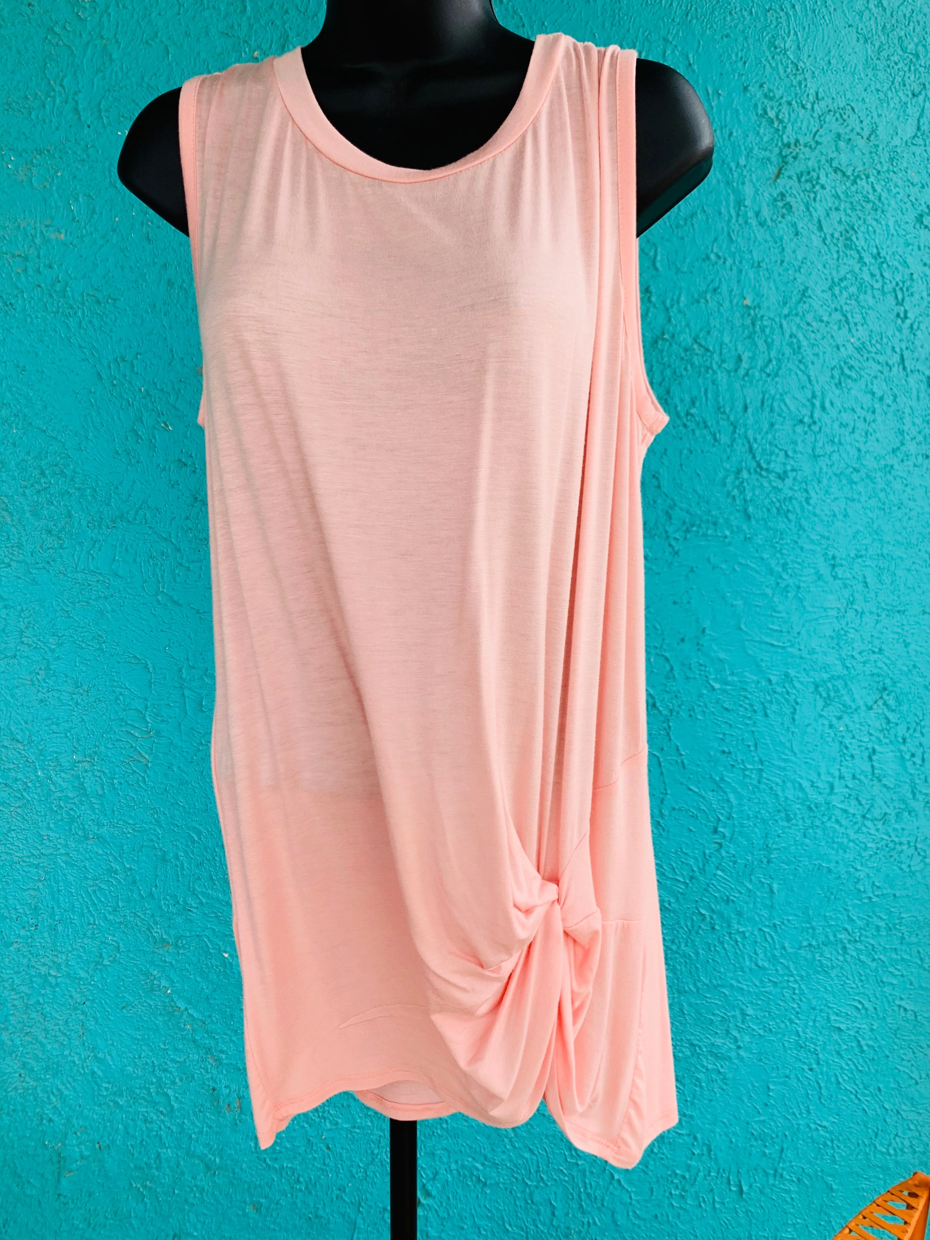 Tank Top w/Twist