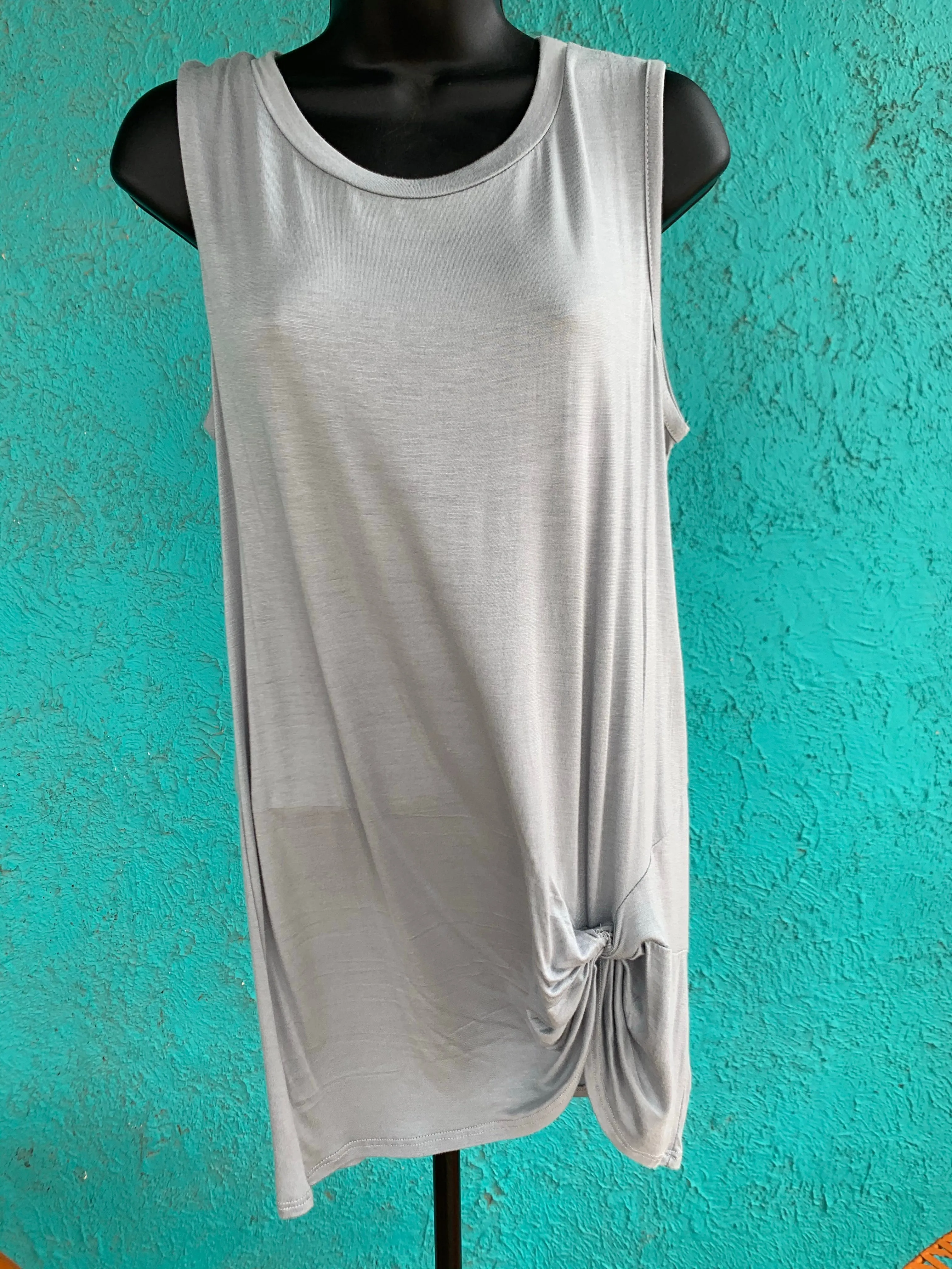 Tank Top w/Twist