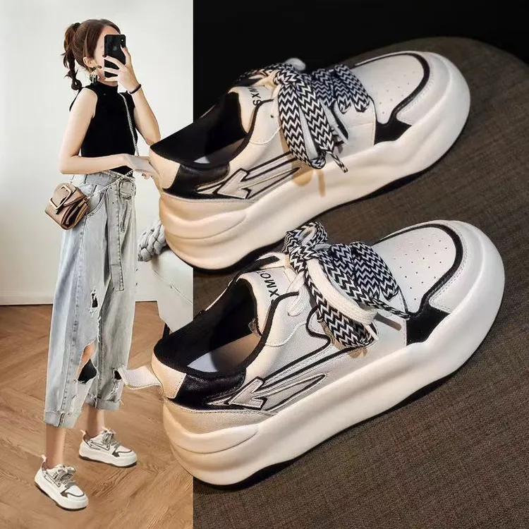 Thick rounded sole Breathable Women's Sneakers