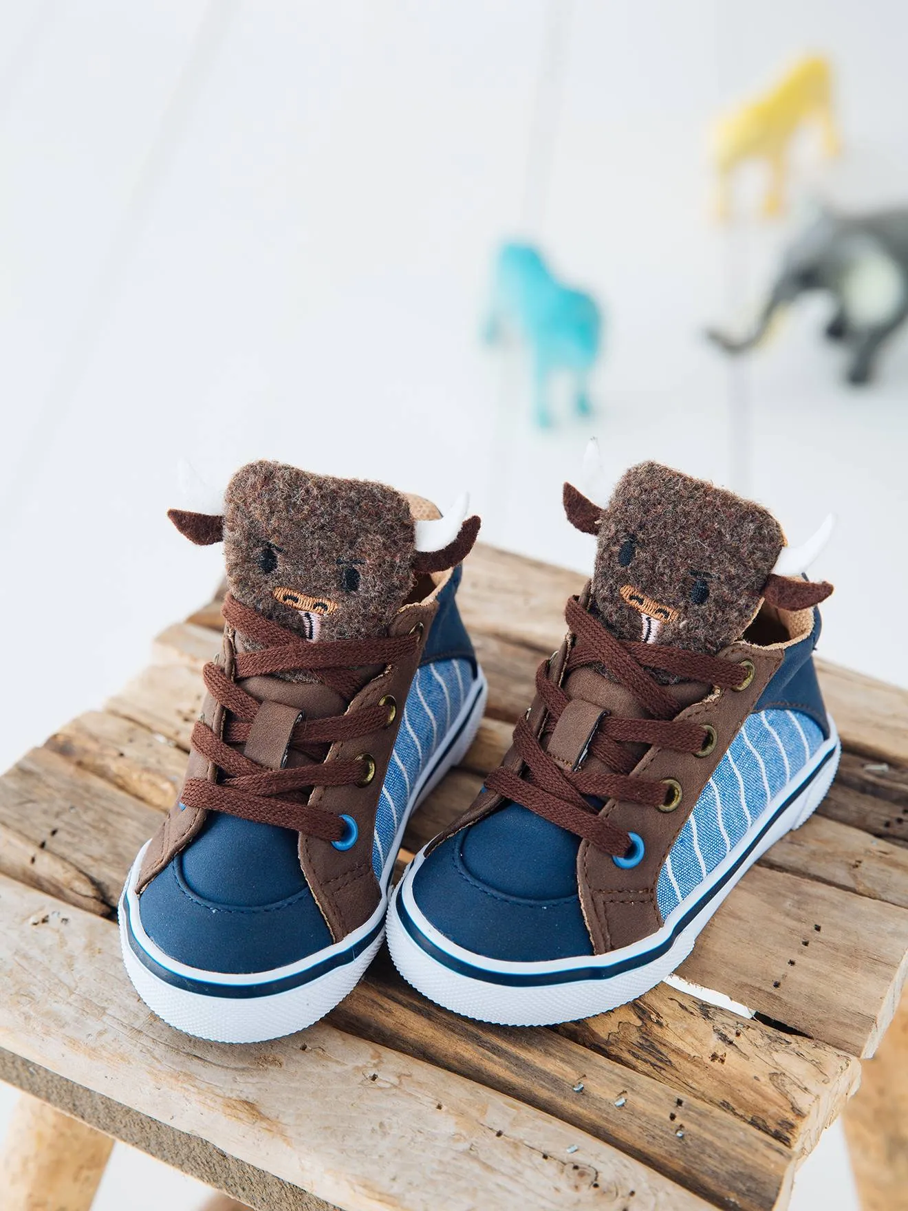 Trainers with Buffalo-Shaped Tongue for Boys - blue