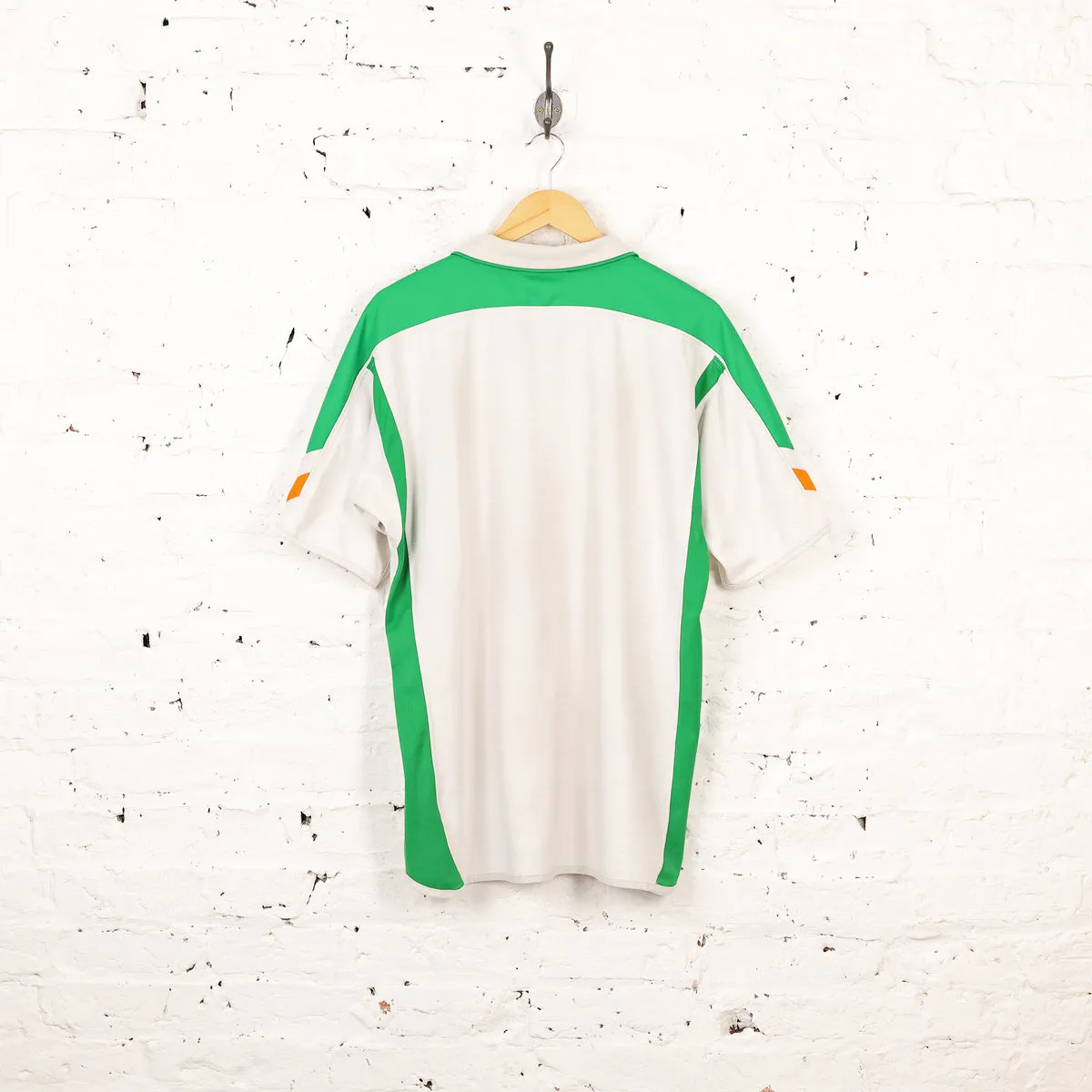 Umbro Ireland 2003 Away Football Shirt - White - XL