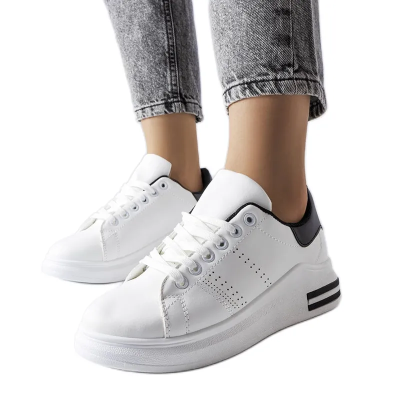 White sneakers with a black accent from Davisson